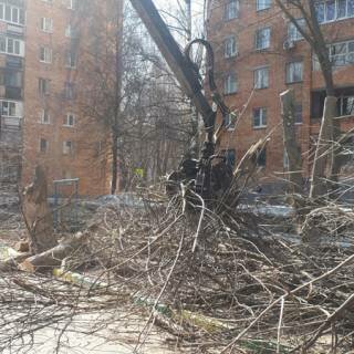 Спил на автовышке, Энгельс