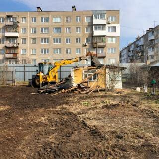 Расчистка участка с демонтажом фундамента, дома и планировкой, Заводской р-н