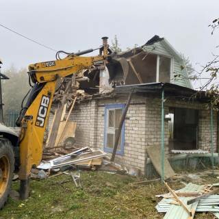 Демонтаж кирпичного фундамента и дома в Бородаевке